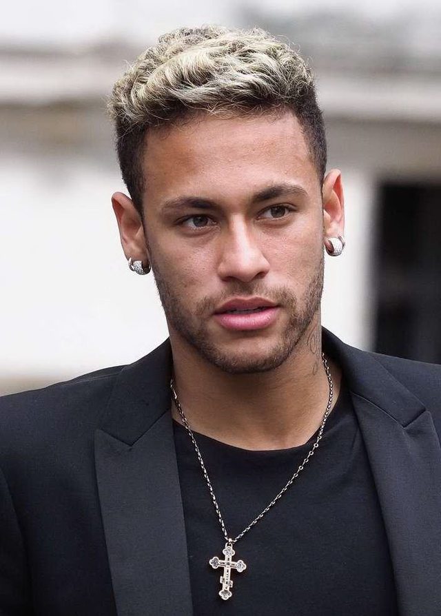 保罗和快船分道扬镳后，湖人接盘？（保罗与快船分手后，湖人会出手吗？）