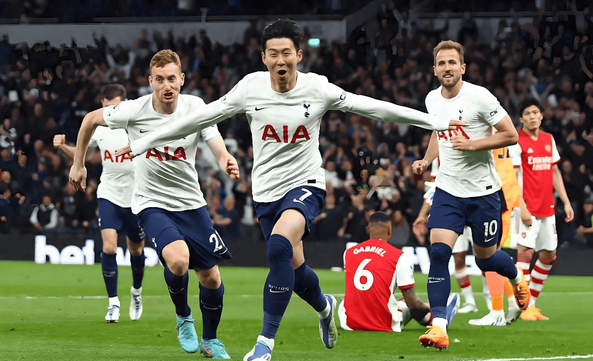 欧文突破防守造成杀伤，制造罚球（欧文强突造犯规，站上罚球线）